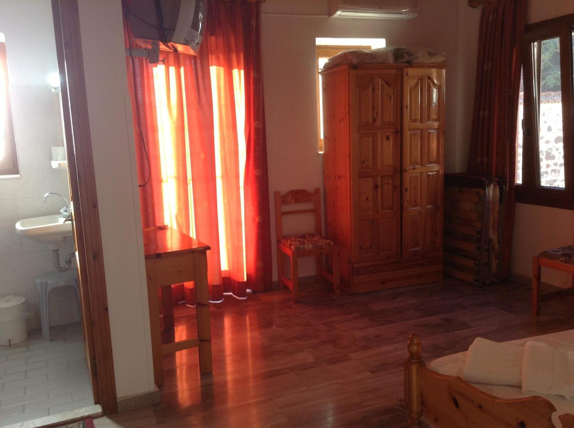 Mpaliaka Myrsini Apartment Mithymna Room photo