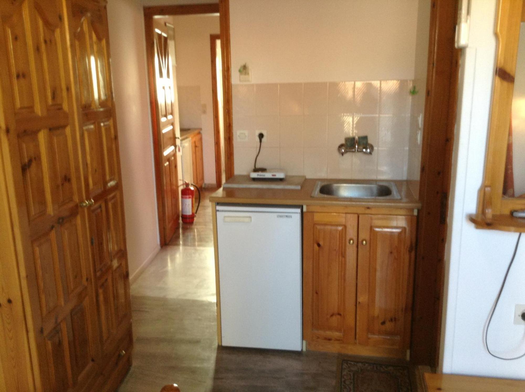 Mpaliaka Myrsini Apartment Mithymna Room photo